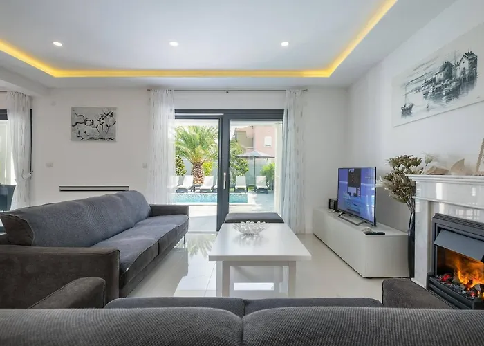 Elodie Villa Medolino